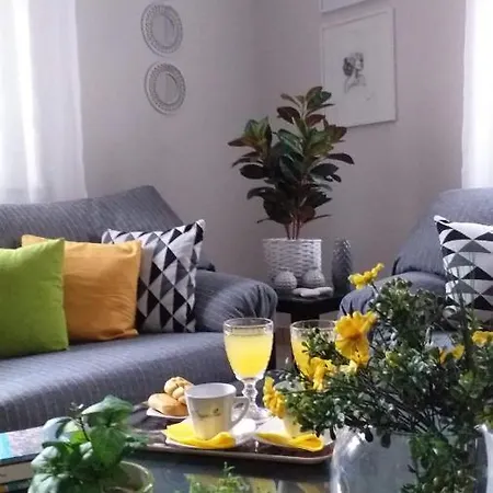 Rosa Garden House Apartment