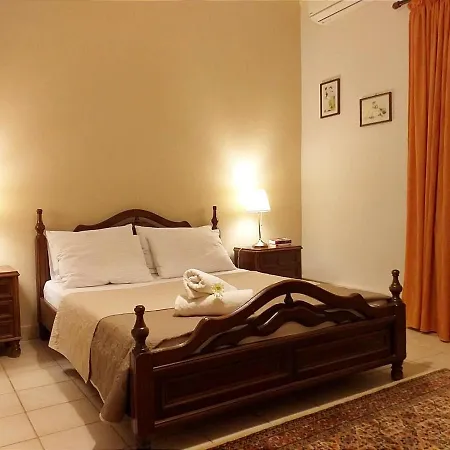 Apartment Rosa Garden House *